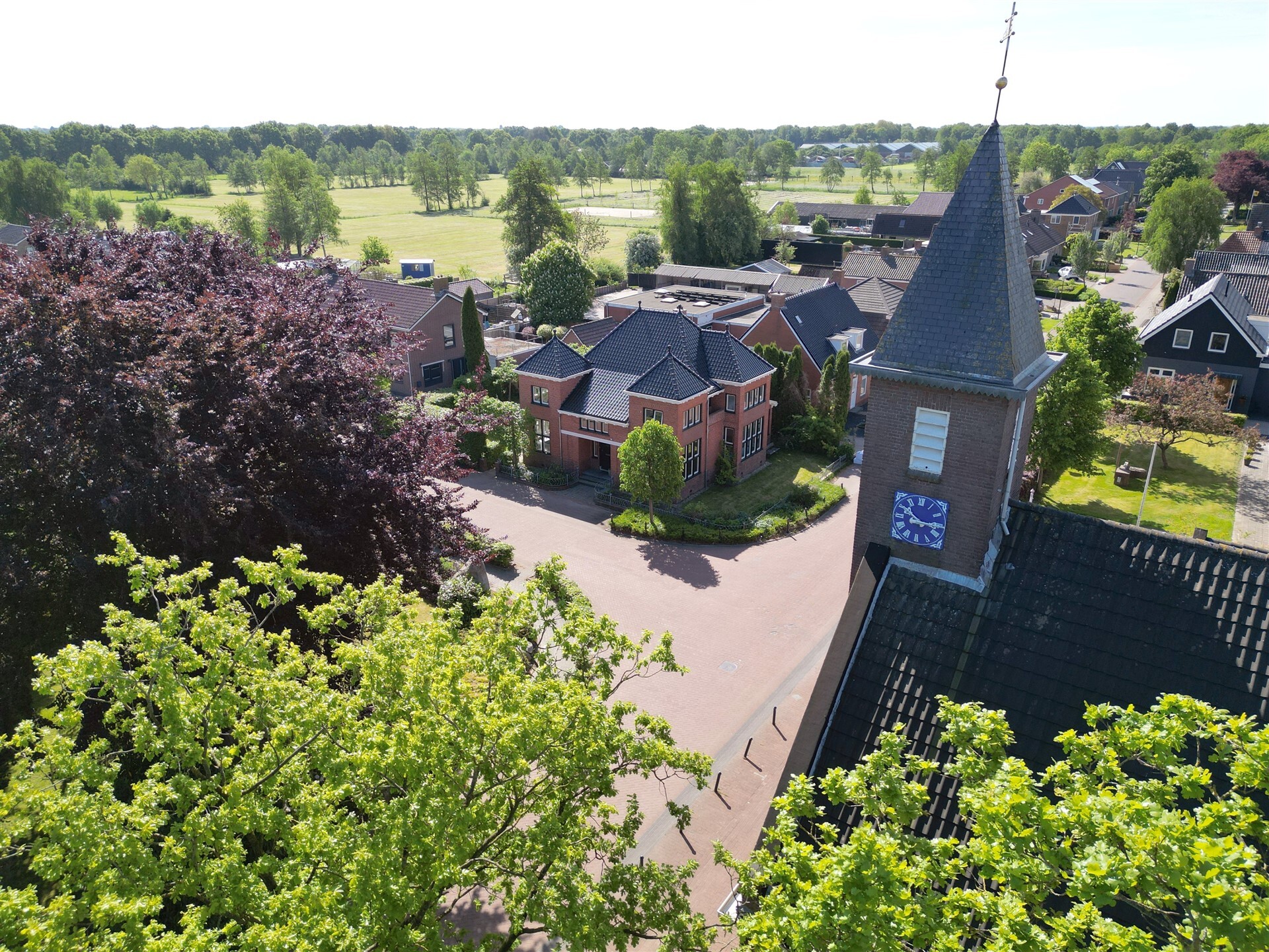 Binnenkort te koop: voormalige pastorie in Boerakker
