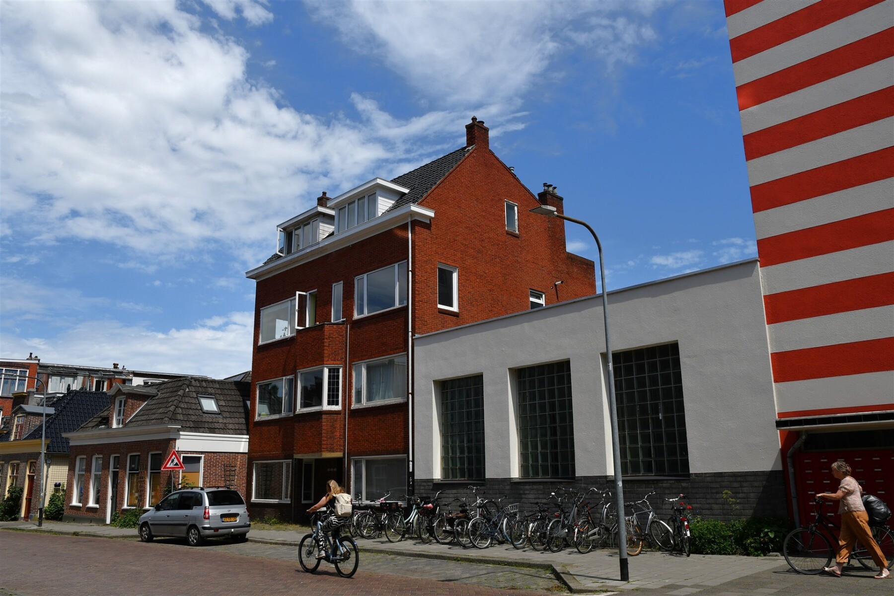 04 v38